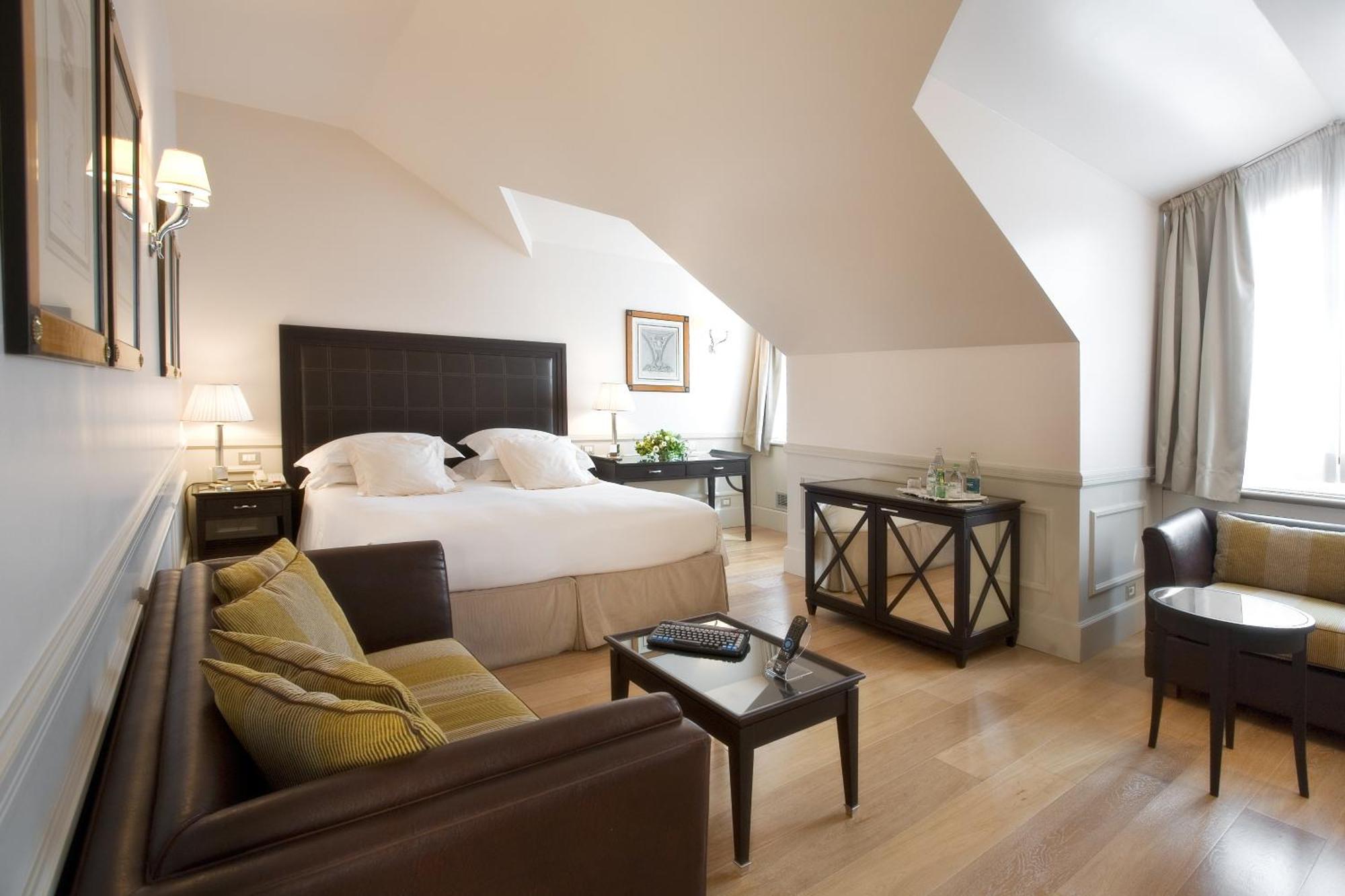 Junior Suite,1437517186:JPEG